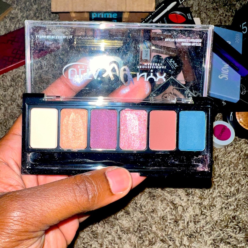 Eyeshadow